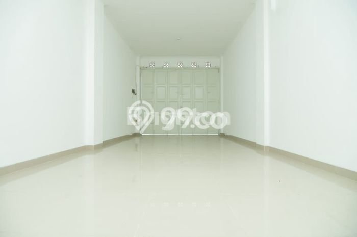 Ruko Strategis di Wirobrajan, Luas 180m2m², Mainroad, Tingkat Keramaian Tinggi Ruko Strategis di Wirobrajan, Luas 180m2m², Mainroad, Tingkat Keramaian Tinggi