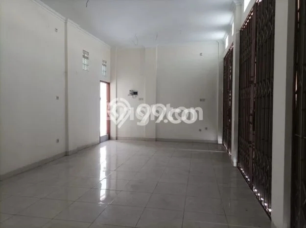 Ruko Disewa di Depok, Sleman, LT 37m2 / LB 73m2 Ruko Disewa di Depok, Sleman, LT 37m2 / LB 73m2