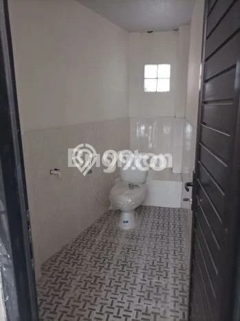 Ruko Disewa di Depok, Sleman, LT 37m2 / LB 73m2 Ruko Disewa di Depok, Sleman, LT 37m2 / LB 73m2