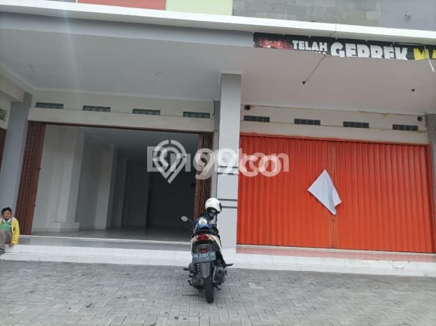 Untuk Disewa Ruko di Depok Sleman LT 110m2, LB 90m2 Untuk Disewa Ruko di Depok Sleman LT 110m2, LB 90m2