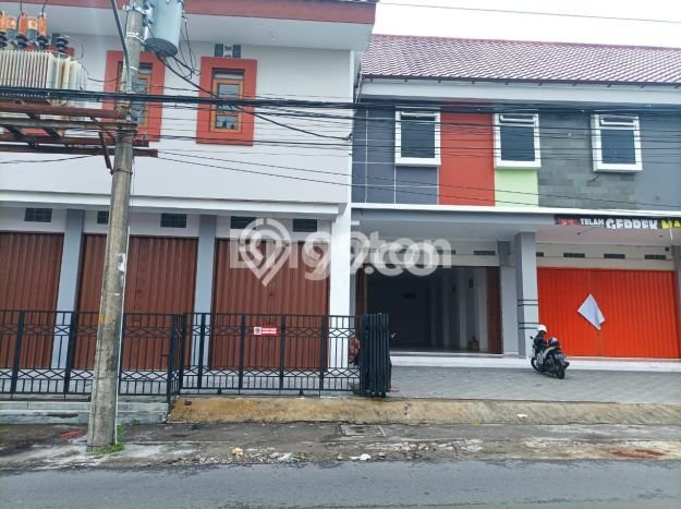 Untuk Disewa Ruko di Depok Sleman LT 110m2, LB 90m2 Untuk Disewa Ruko di Depok Sleman LT 110m2, LB 90m2