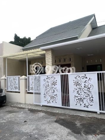 Rumah Modern Minimalis 4 KT Siap Huni di Ngaglik Rumah Modern Minimalis 4 KT Siap Huni di Ngaglik