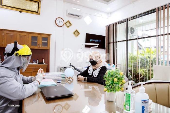 LOKASI PREMIUM! Ruko Kawasan Godean, Luas 180m², Mainroad, Area Komersial LOKASI PREMIUM! Ruko Kawasan Godean, Luas 180m², Mainroad, Area Komersial