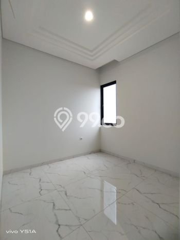 Rumah Strategis Modern Lb 180m2 di Jagakarsa, Jakarta Selatan Rumah Strategis Modern Lb 180m2 di Jagakarsa, Jakarta Selatan