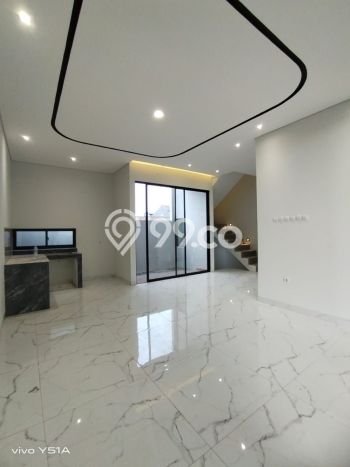 Rumah Strategis Modern Lb 180m2 di Jagakarsa, Jakarta Selatan Rumah Strategis Modern Lb 180m2 di Jagakarsa, Jakarta Selatan
