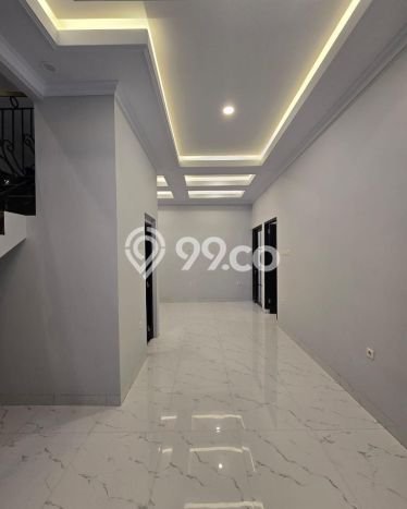 Rumah Strategis Minimalis Lb 155m2 di Jagakarsa, Jakarta Selatan Rumah Strategis Minimalis Lb 155m2 di Jagakarsa, Jakarta Selatan