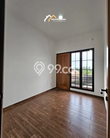 Dijual Rumah Strategis Bagus Punya 3 KT di Jagakarsa Jakarta Selatan SHM Dijual Rumah Strategis Bagus Punya 3 KT di Jagakarsa Jakarta Selatan SHM