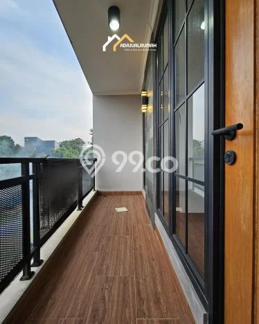 Dijual Rumah Strategis Bagus Punya 3 KT di Jagakarsa Jakarta Selatan SHM Dijual Rumah Strategis Bagus Punya 3 KT di Jagakarsa Jakarta Selatan SHM