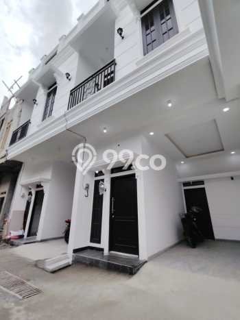 Rumah Luas Asri 4 KT Siap Pakai di Condet Jakarta Timur Rumah Luas Asri 4 KT Siap Pakai di Condet Jakarta Timur