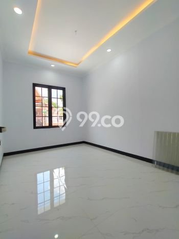 For Sale Hunian Rumah Nyaman 4 KT di Pondok Kelapa, Jakarta Timur For Sale Hunian Rumah Nyaman 4 KT di Pondok Kelapa, Jakarta Timur