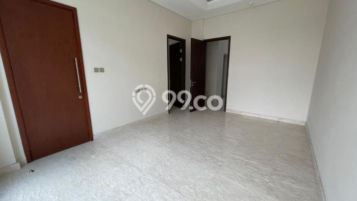 Jual Rumah Luas Megah Dengan View Cantik di Pondok Indah, Jakarta Selatan Jual Rumah Luas Megah Dengan View Cantik di Pondok Indah, Jakarta Selatan