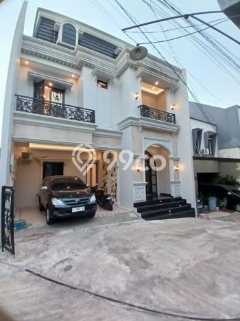 Dijual Rumah Premium dengan Fasilitas Sekitar Lengkap di Jagakarsa, Jakarta Selatan Dijual Rumah Premium dengan Fasilitas Sekitar Lengkap di Jagakarsa, Jakarta Selatan