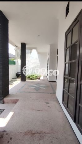 Siap Huni Rumah Mewah 3 Kamar di Rungkut Dekat ke Mana Saja Siap Huni Rumah Mewah 3 Kamar di Rungkut Dekat ke Mana Saja