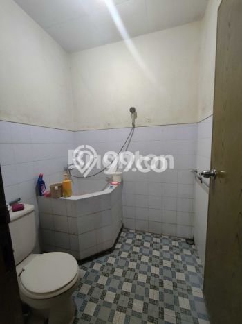 Rumah Eksklusif Siap Huni LT 255m2 di Rungkut, Surabaya Rumah Eksklusif Siap Huni LT 255m2 di Rungkut, Surabaya
