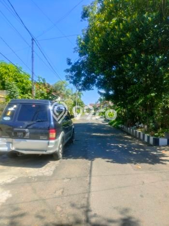 Rumah Elit Modern Siap Huni di Jemursari Surabaya Rumah Elit Modern Siap Huni di Jemursari Surabaya