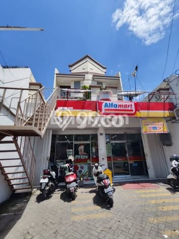 Komersial Dijual di Prime Area Surabaya Luas 850m2 Komersial Dijual di Prime Area Surabaya Luas 850m2