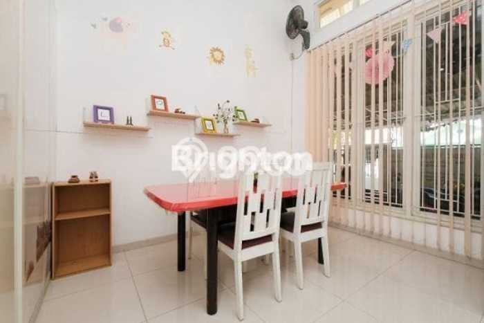 For Sale Hunian Rumah Nyaman 3 Kamar di Kedung Baruk, Surabaya For Sale Hunian Rumah Nyaman 3 Kamar di Kedung Baruk, Surabaya