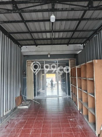 Ruko Dijual di Sambikerep LT 73m2, LB 150m2 Solusi Investasi Cerdas Ruko Dijual di Sambikerep LT 73m2, LB 150m2 Solusi Investasi Cerdas