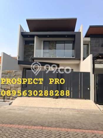 For Sale! Luxury House LT 176m2 Desain Elegan di Surabaya Kota For Sale! Luxury House LT 176m2 Desain Elegan di Surabaya Kota