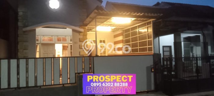 For Sale Rumah 2 Kamar Lokasi Ideal Bagus dan Strategis di Sidoarjo For Sale Rumah 2 Kamar Lokasi Ideal Bagus dan Strategis di Sidoarjo