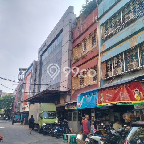 Untuk Dijual! Ruko di Pangeran Jayakarta Jakarta Pusat LT 110m2 / LB 350m2 Kawasan Strategis Untuk Dijual! Ruko di Pangeran Jayakarta Jakarta Pusat LT 110m2 / LB 350m2 Kawasan Strategis