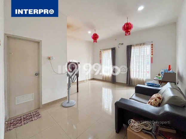 Rumah Minimalis 4 KT di Taman Ratu Jakarta Barat Semi Furnished Rumah Minimalis 4 KT di Taman Ratu Jakarta Barat Semi Furnished