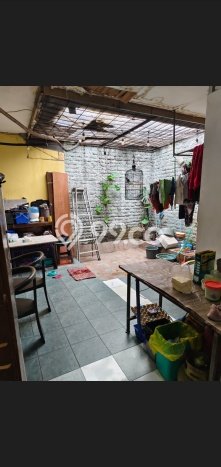 Dijual Hunian Rumah Terawat 2 KT di Kebraon, Surabaya Dijual Hunian Rumah Terawat 2 KT di Kebraon, Surabaya