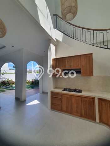 Vila di Canggu, Luas 0m², For Rent, Lingkungan Asri Vila di Canggu, Luas 0m², For Rent, Lingkungan Asri