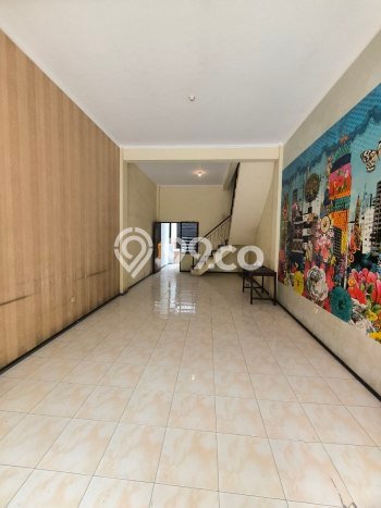 Disewakan Ruko komersial di Lowokwaru luas bangunan 120m2 Disewakan Ruko komersial di Lowokwaru luas bangunan 120m2