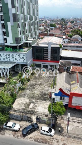 Komersial Dijual di Blimbing LT 1660m2, LB 4025m2 Solusi Investasi Cerdas Komersial Dijual di Blimbing LT 1660m2, LB 4025m2 Solusi Investasi Cerdas