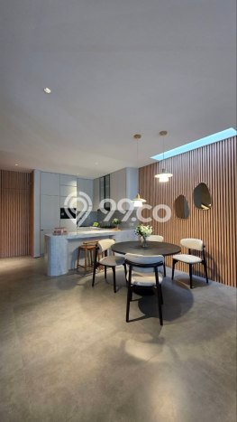 Rumah Mewah LB 273m2 Siap Pakai Desain Elegan di Araya, Malang Rumah Mewah LB 273m2 Siap Pakai Desain Elegan di Araya, Malang