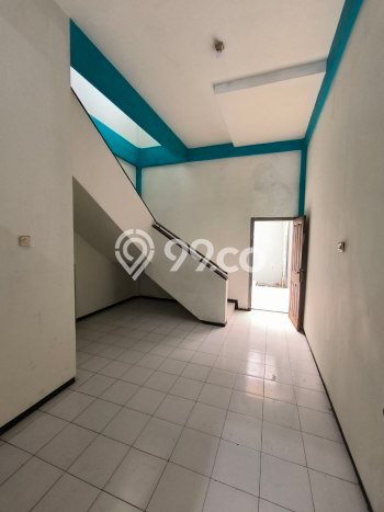 Ruko Dijual di Malang LT 84m2 & LB 168m2 Lokasi Terbaik! Ruko Dijual di Malang LT 84m2 & LB 168m2 Lokasi Terbaik!
