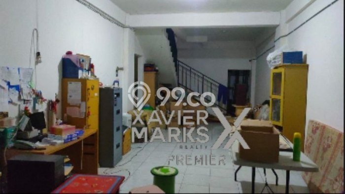 LOKASI STRATEGIS! Ruko Kawasan , Luas 189m2m², Kawasan Bisnis LOKASI STRATEGIS! Ruko Kawasan , Luas 189m2m², Kawasan Bisnis