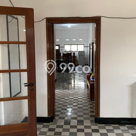 HARGA TERBAIK! Vila Kawasan , Dimensi 925m2m², Lokasi Elite dengan privasi terjamin HARGA TERBAIK! Vila Kawasan , Dimensi 925m2m², Lokasi Elite dengan privasi terjamin