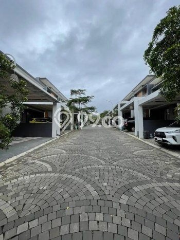 Rumah Luas Asri 2 KT Siap Pakai di Cibeunying Bandung Rumah Luas Asri 2 KT Siap Pakai di Cibeunying Bandung