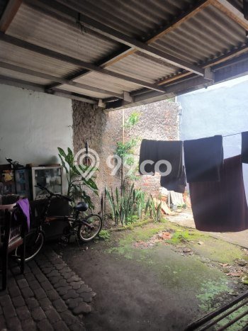 Rumah Modern 3 KT di BKR Bandung Unfurnished Rumah Modern 3 KT di BKR Bandung Unfurnished