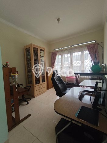 Rumah Eksklusif Dijual LT 384m2 di Antapani, Bandung Rumah Eksklusif Dijual LT 384m2 di Antapani, Bandung