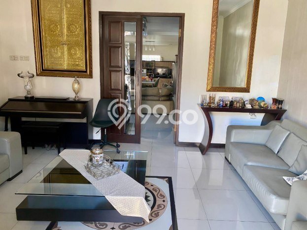 Hunian Cantik Modern Lb 235m2 di Batununggal, Bandung Hunian Cantik Modern Lb 235m2 di Batununggal, Bandung
