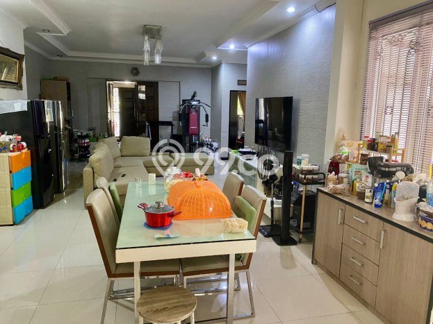Hunian Cantik Modern Lb 235m2 di Batununggal, Bandung Hunian Cantik Modern Lb 235m2 di Batununggal, Bandung