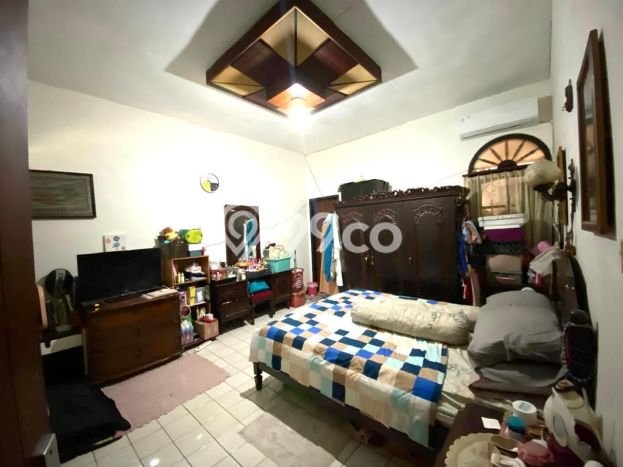 Rumah Luxury Modern Siap Huni di Buah Batu Bandung Rumah Luxury Modern Siap Huni di Buah Batu Bandung
