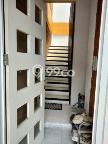 Rumah Minimalis 8 Kamar LT 192m2 di Buah Batu Rumah Minimalis 8 Kamar LT 192m2 di Buah Batu