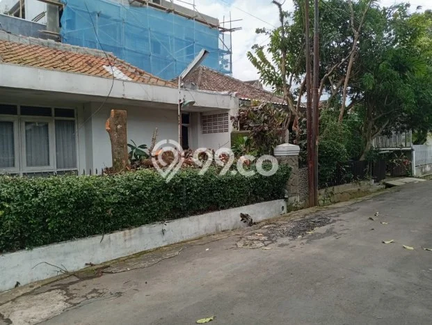 Rumah Luxury Modern Tanpa Renovasi di Cipaganti Bandung Rumah Luxury Modern Tanpa Renovasi di Cipaganti Bandung