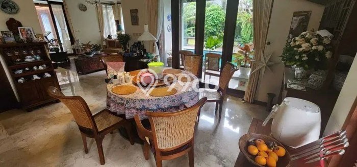 For Sale! Luxury House LT 1200m2 Desain Elegan di Geger Kalong For Sale! Luxury House LT 1200m2 Desain Elegan di Geger Kalong