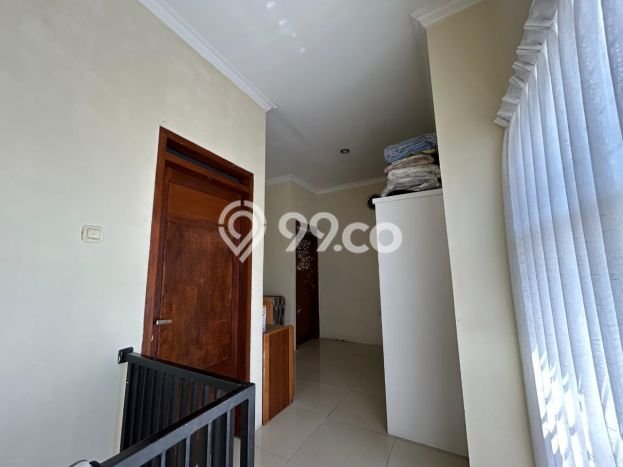 For Sale Rumah 4 Kamar Lokasi Strategis Nyaman dan Strategis di Arcamanik For Sale Rumah 4 Kamar Lokasi Strategis Nyaman dan Strategis di Arcamanik
