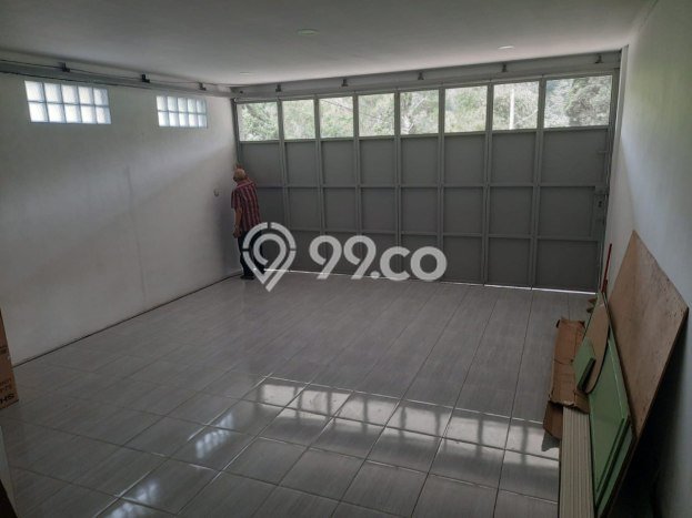 Ready to Use! Luxury House LT 750m2 Desain Elegan di Cipaku Ready to Use! Luxury House LT 750m2 Desain Elegan di Cipaku