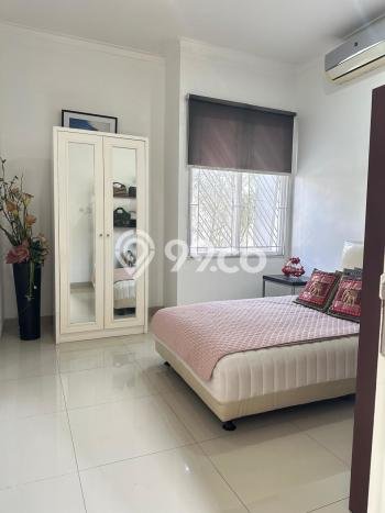 Ready to Use! Premium House LT 200m2 Desain Elegan di BSD City Ready to Use! Premium House LT 200m2 Desain Elegan di BSD City