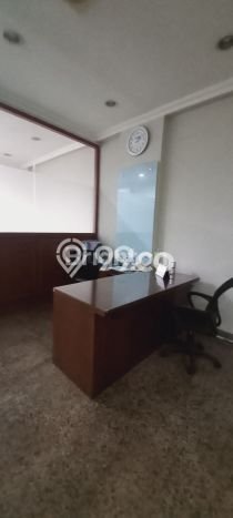 Untuk Dijual Ruko di Cilandak Jakarta Selatan LT 240m2 / LB 992m2 Untuk Dijual Ruko di Cilandak Jakarta Selatan LT 240m2 / LB 992m2