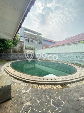 Rumah sewa siap pakai 4 KT di Kebagusan, Jakarta Selatan Rumah sewa siap pakai 4 KT di Kebagusan, Jakarta Selatan