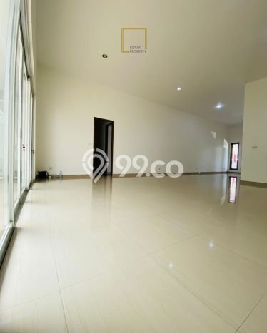 Dijual Rumah Luas Megah Dengan View Eksklusif di Pejaten, Jakarta Selatan Dijual Rumah Luas Megah Dengan View Eksklusif di Pejaten, Jakarta Selatan