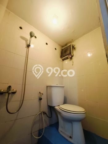 Disewakan! Rumah 5 Kamar Tidur &
3 Kamar Mandi di Cipete, Jakarta Selatan Disewakan! Rumah 5 Kamar Tidur &
3 Kamar Mandi di Cipete, Jakarta Selatan